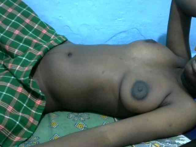 Ebonyladasha webcam
