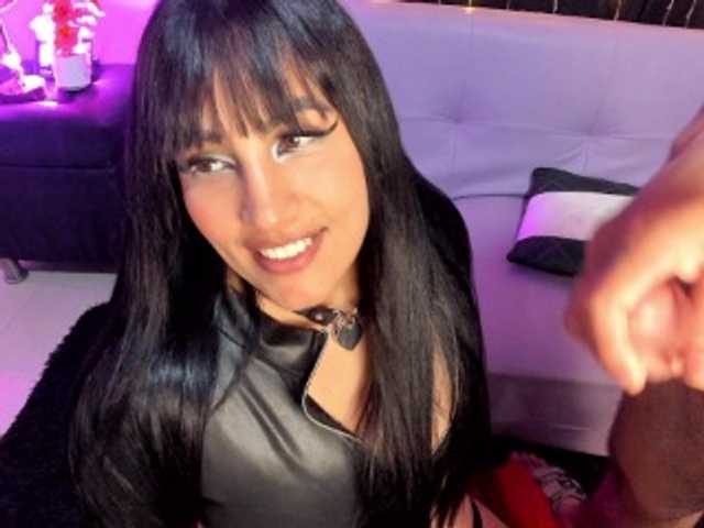 Briannasexy00's BongaCams show and profile