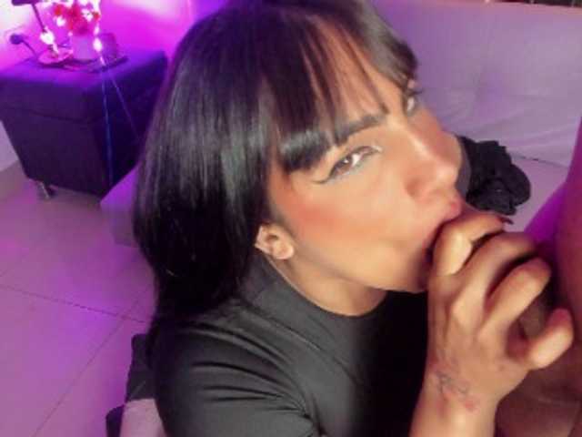 Briannasexy00's BongaCams show and profile