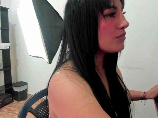 Briannasexy00 webcam