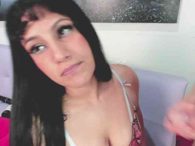 Briannasexy00 webcam