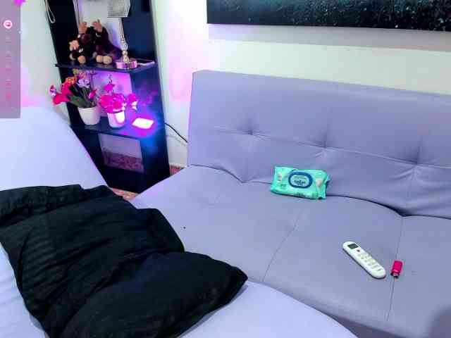Briannasexy00 webcam
