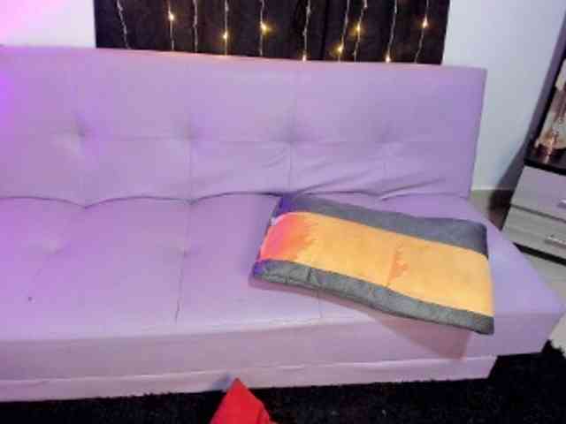 Briannasexy00 webcam