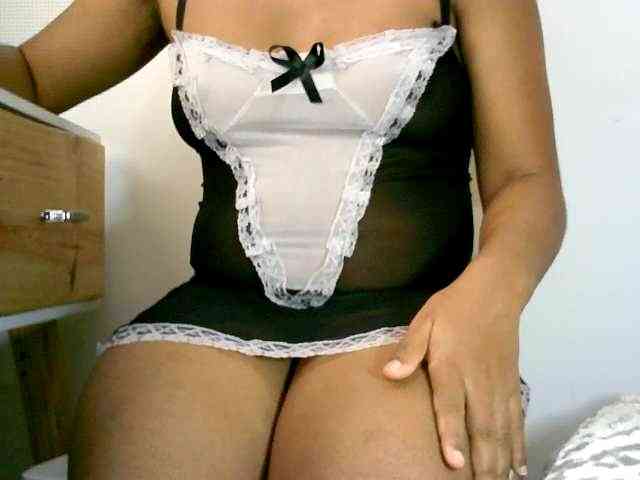 webcam chatroom LalyChoco1