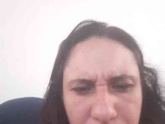 MirelaAndrade webcam