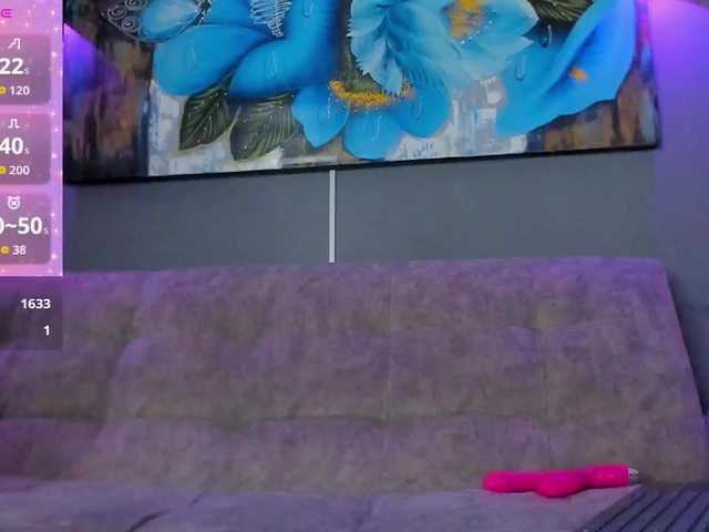 Elizabeth-Lamer's BongaCams show and profile