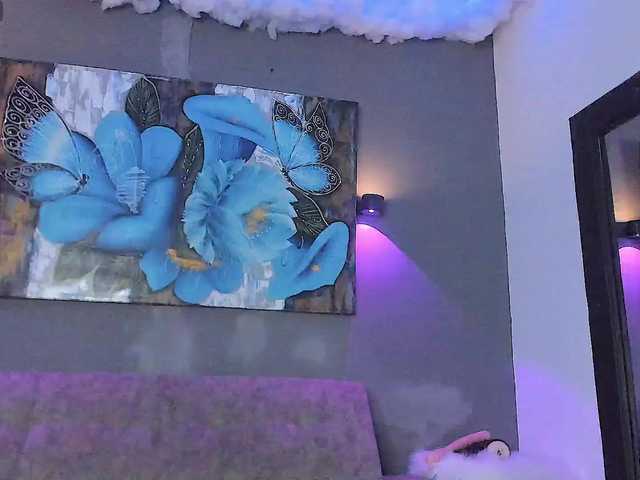 Elizabeth-Lamer's BongaCams show and profile