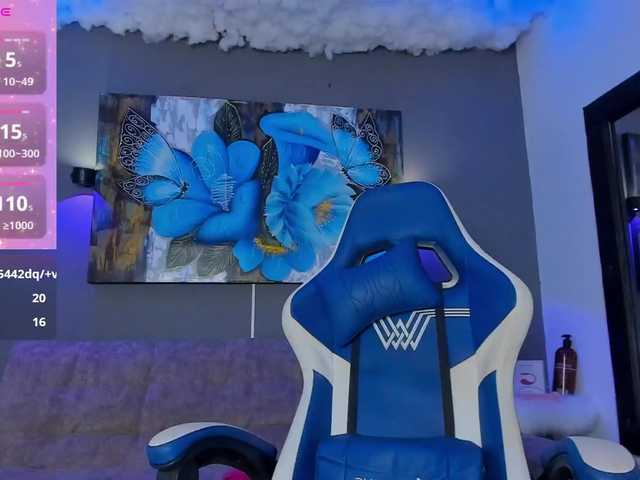 Elizabeth-Lamer's BongaCams show and profile