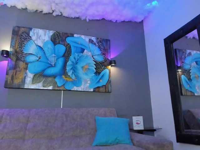 Elizabeth-Lamer's BongaCams show and profile