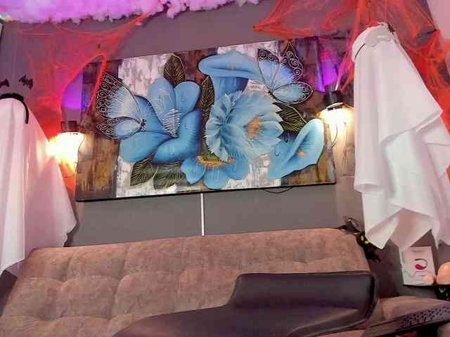 Elizabeth-Lamer webcam