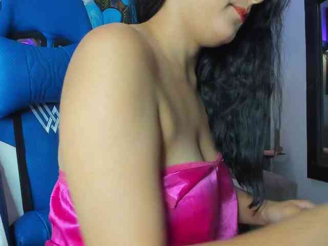 Elizabeth-Lamer webcam