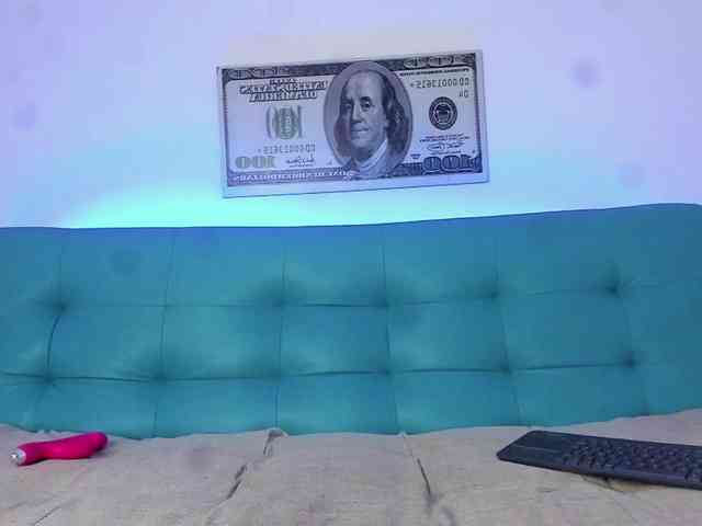 Elizabeth-Lamer webcam