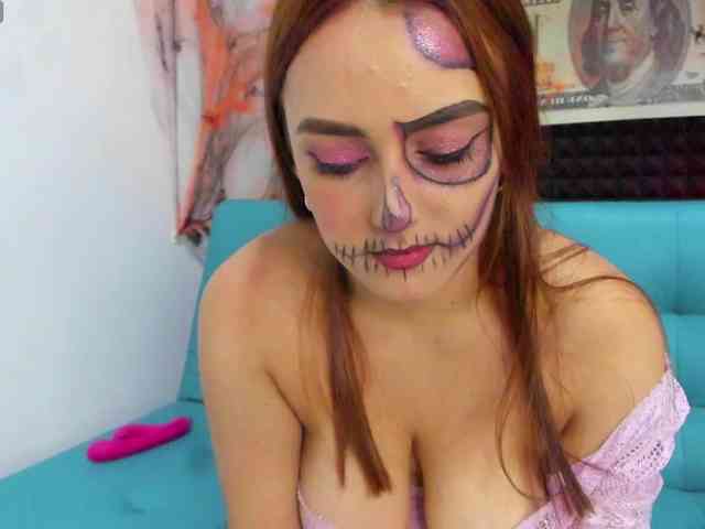 Elizabeth-Lamer webcam