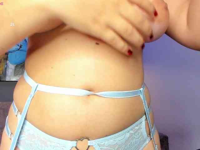 Elizabeth-Lamer webcam