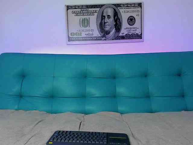 Elizabeth-Lamer webcam