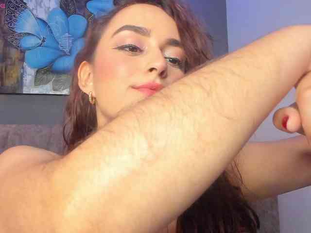 Elizabeth-Lamer webcam