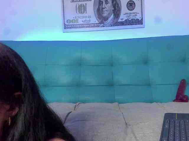 Elizabeth-Lamer webcam