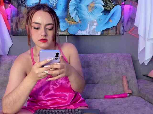 Elizabeth-Lamer webcam