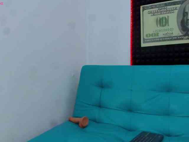 Elizabeth-Lamer webcam