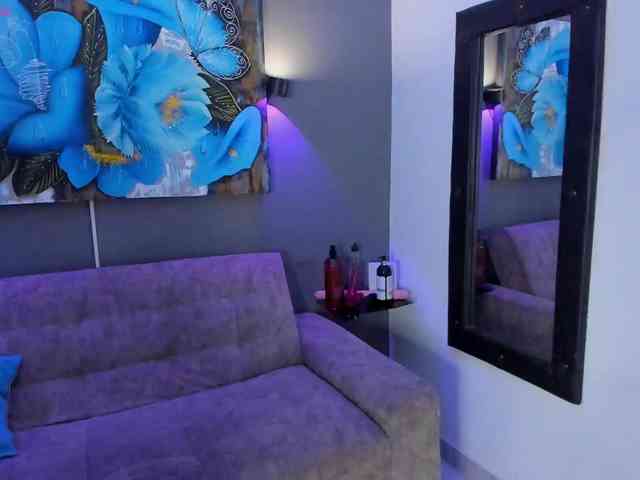 Elizabeth-Lamer webcam