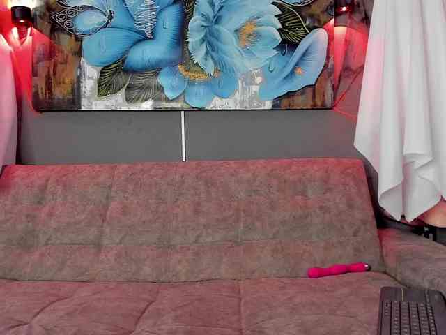 Elizabeth-Lamer webcam
