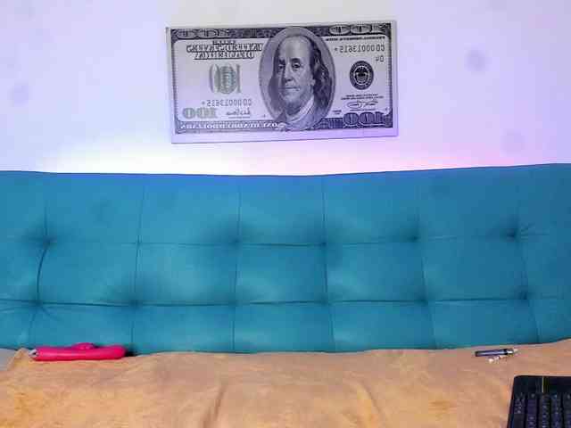 Elizabeth-Lamer webcam