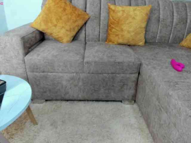 Elizabeth-Lamer webcam