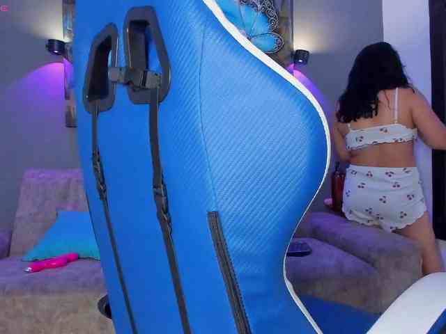 Elizabeth-Lamer webcam