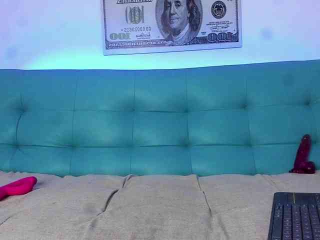 Elizabeth-Lamer webcam