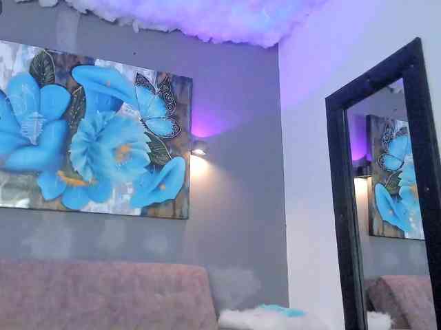 Elizabeth-Lamer webcam