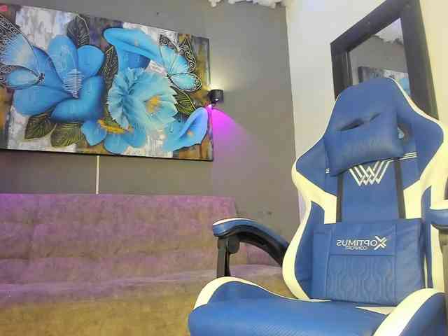 Elizabeth-Lamer webcam