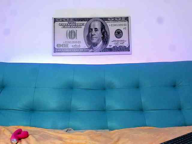 Elizabeth-Lamer webcam