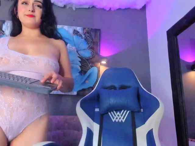 Elizabeth-Lamer webcam