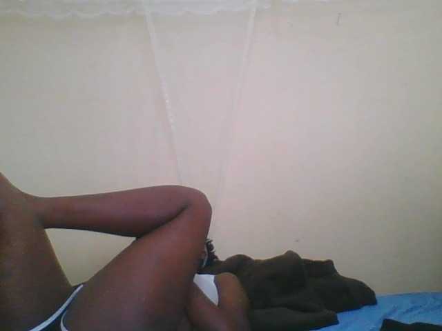 Thearo's BongaCams show and profile