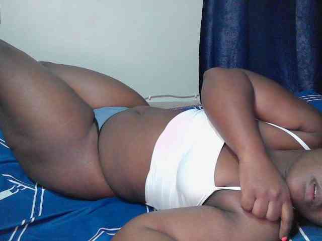 Queen-venny webcam