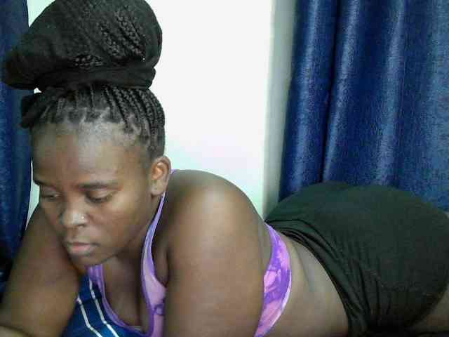 Queen-venny webcam