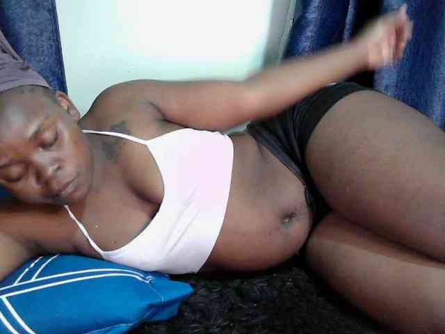 Queen-venny webcam
