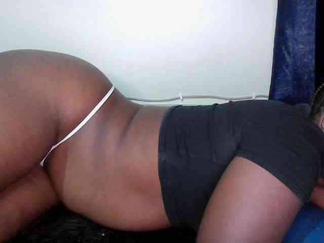Queen-venny webcam