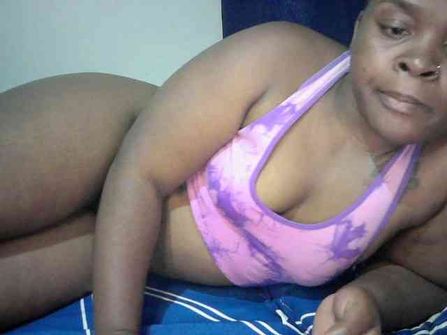 Queen-venny webcam