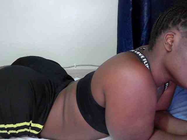 Queen-venny webcam