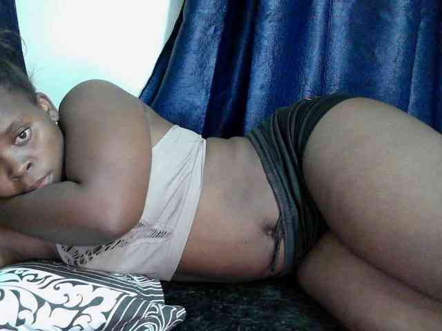 Queen-venny webcam
