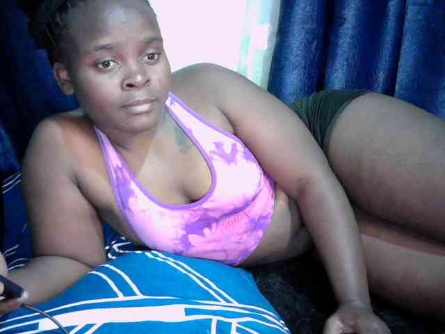 Queen-venny webcam