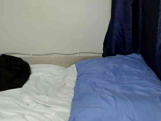 Queen-venny webcam