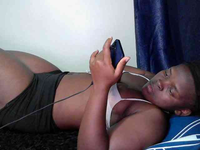 Queen-venny webcam