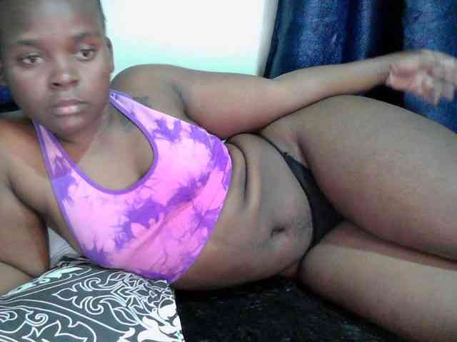 Queen-venny webcam