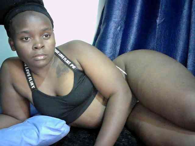 Queen-venny webcam