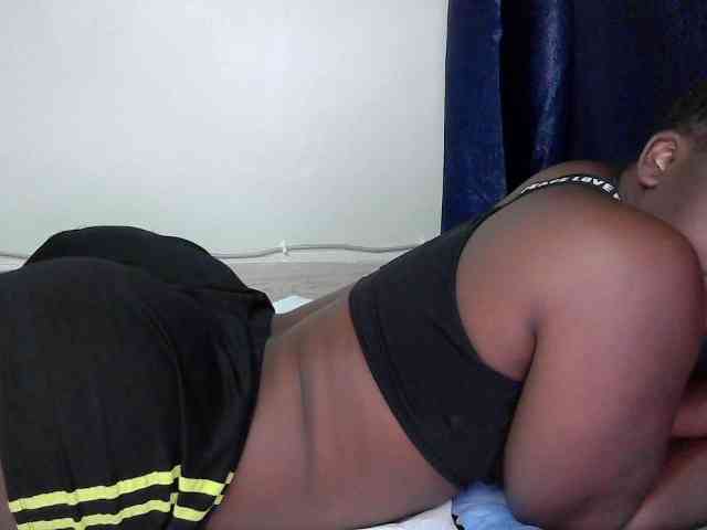 Queen-venny webcam