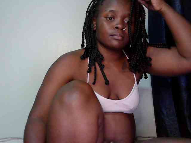 Queen-venny webcam