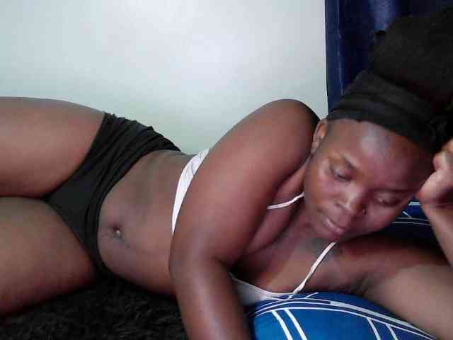 Queen-venny webcam