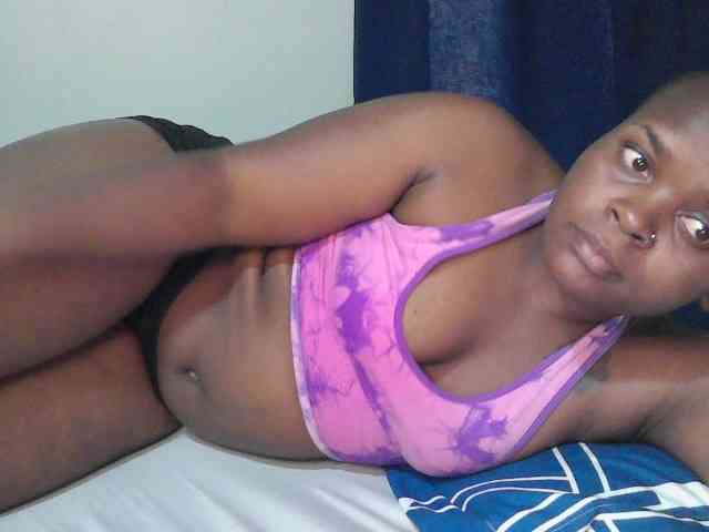 Queen-venny webcam